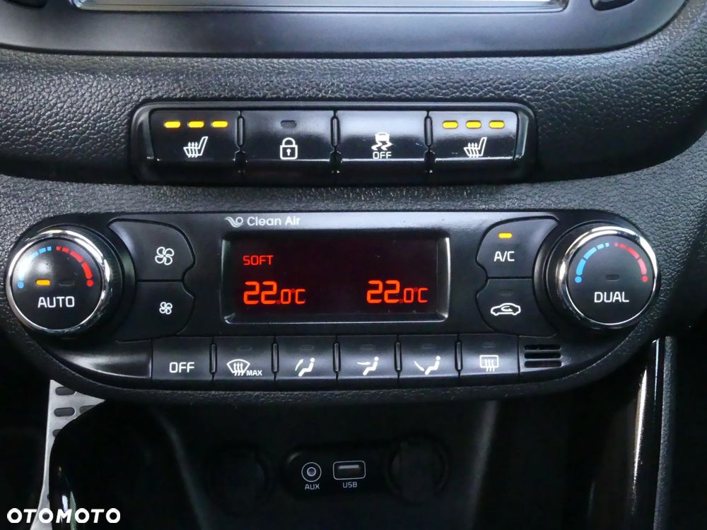 Kia Ceed - 26