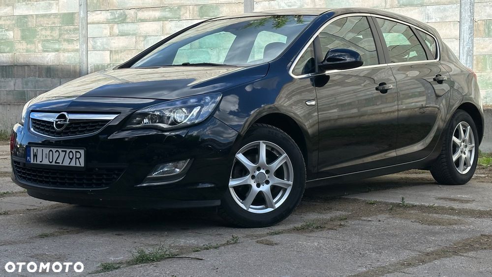 Opel Astra 1.4 Turbo Cosmo - 8