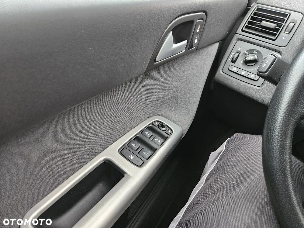 Volvo V50 1.8 Edition - 10