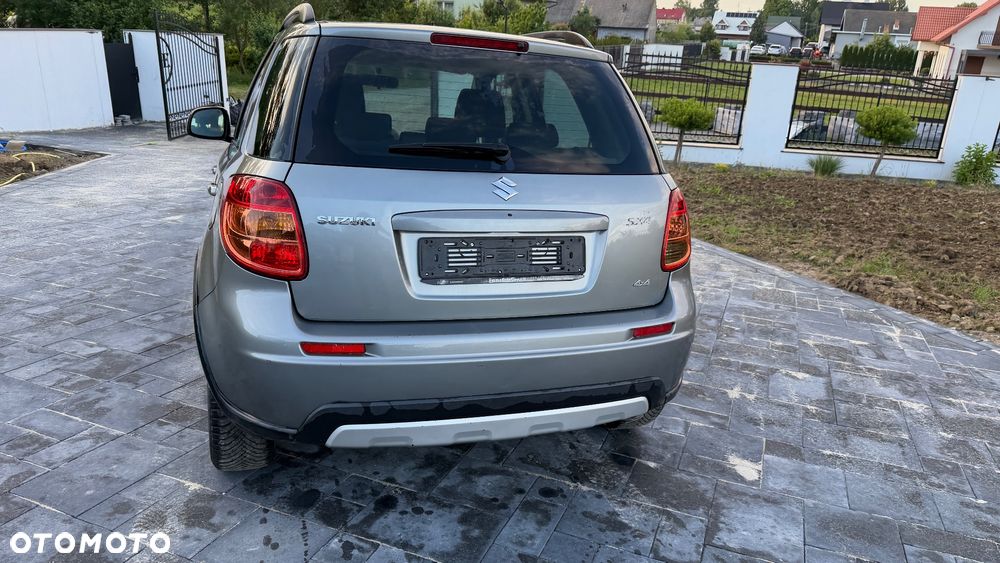 Suzuki SX4 2.0 DDiS 4x4 Style - 8