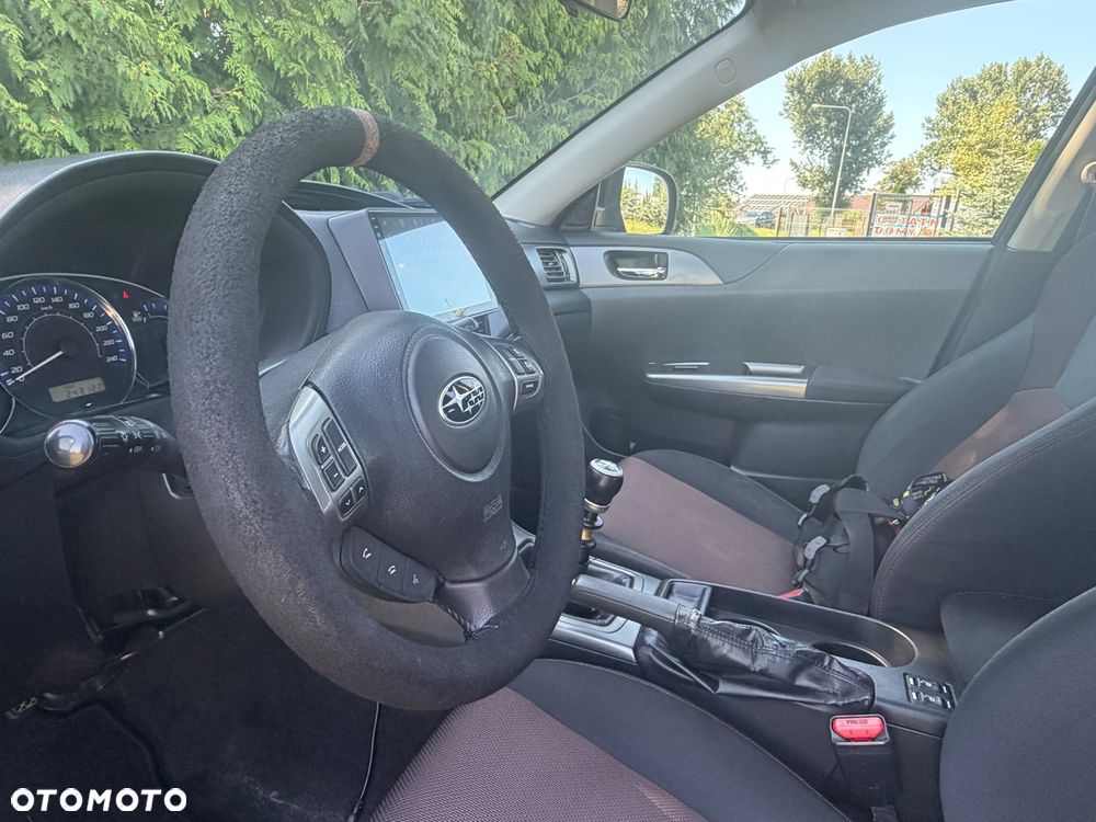 Subaru Impreza 2.0D Sport - 14