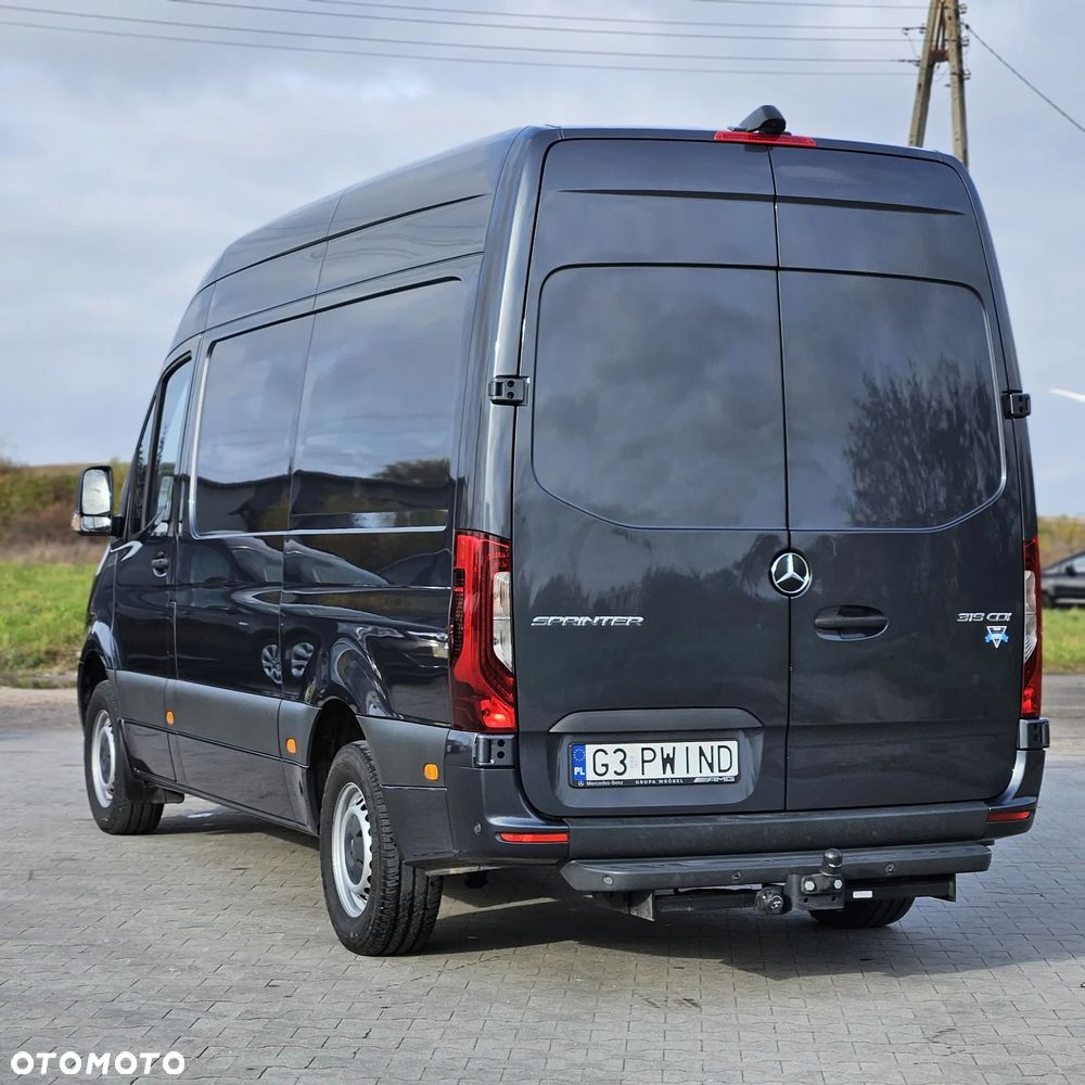 Mercedes-Benz Sprinter - 7