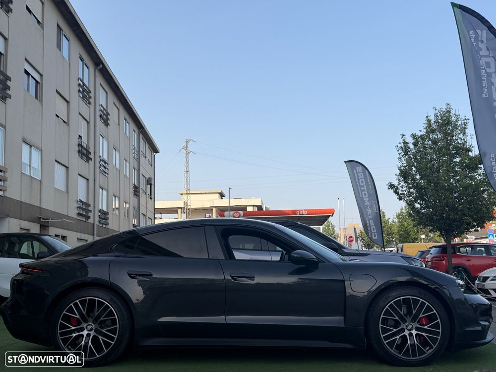 Porsche Taycan 4S Bateria Performance Plus - 16