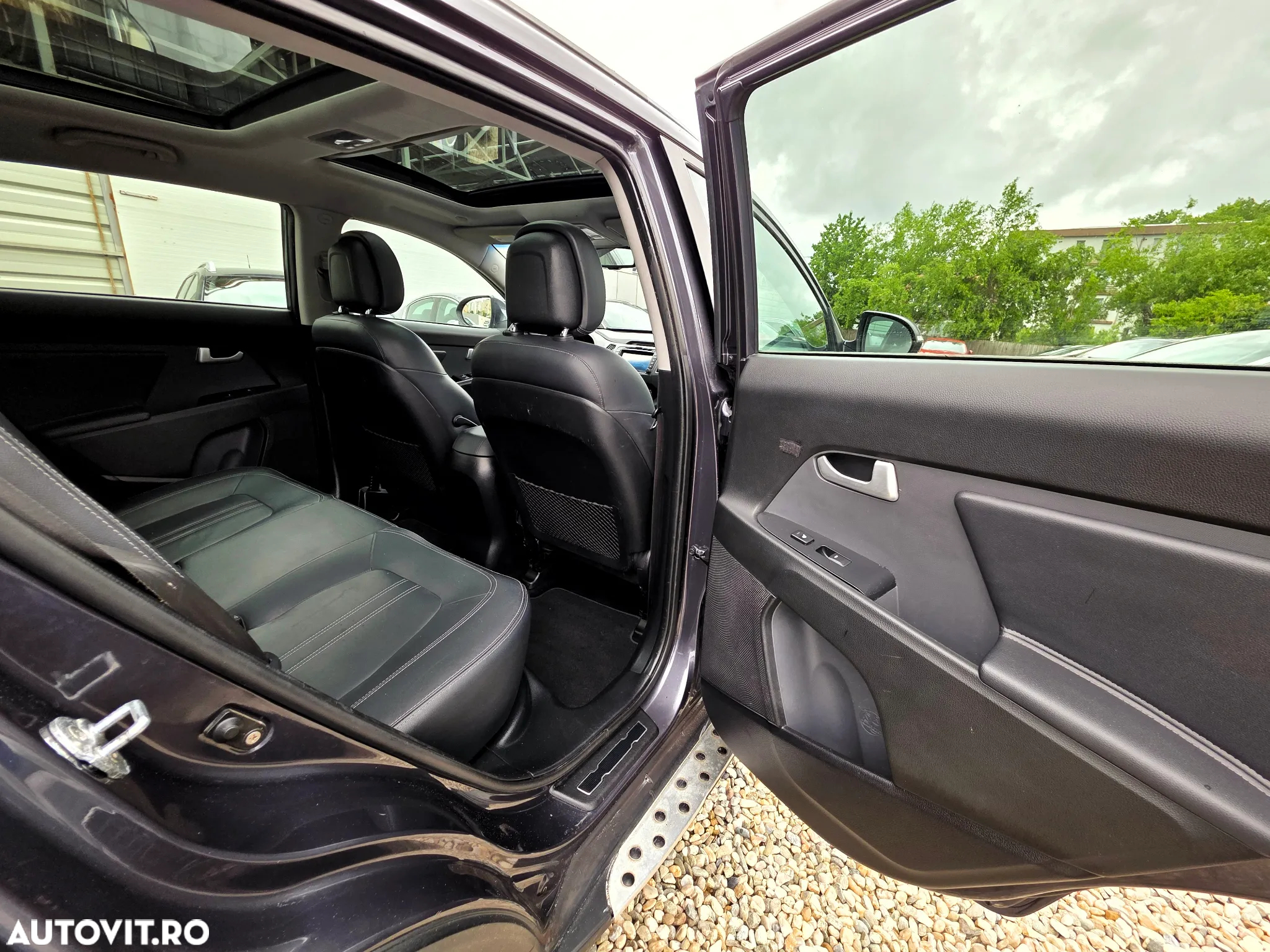 Kia Sportage 2,0 CRDI AWD Aut. Platinum - 16