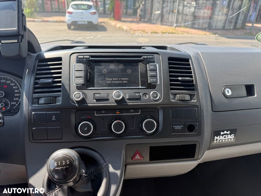 Volkswagen Transporter - 18
