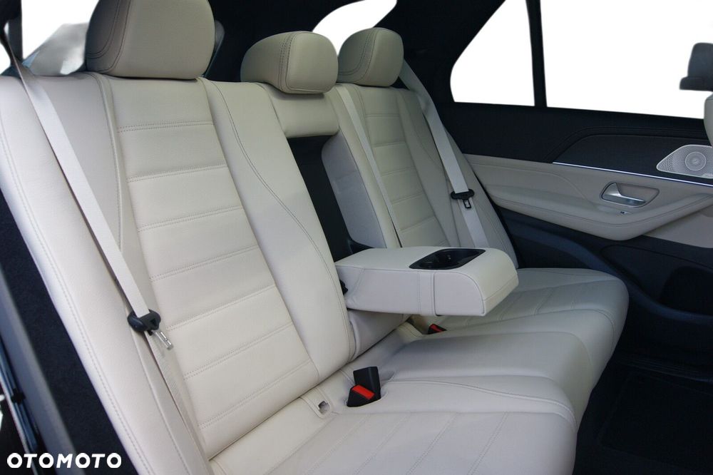 Mercedes-Benz GLE - 11