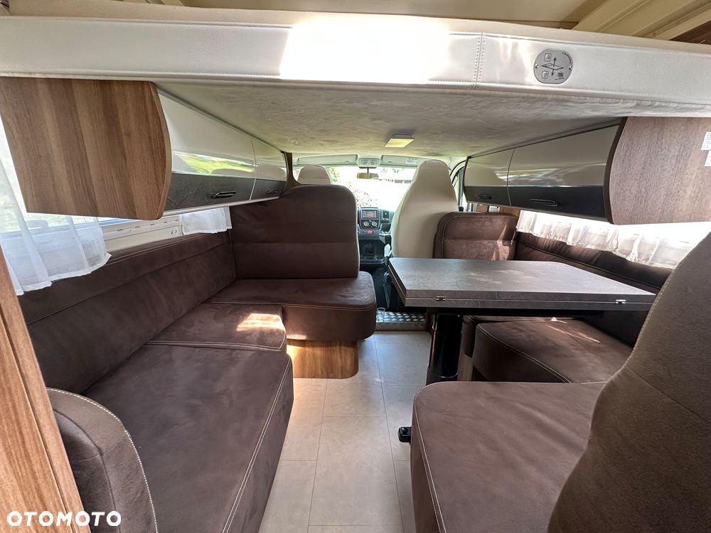 Fiat Magis 74 XT CAMPER 7-osób 2.3 diesel 130kM FULL OPCJA, ORYGINAŁ, klima postojowa, solar, markiza , bagażnik 3 rowery. STAN IDEALNY! - 19
