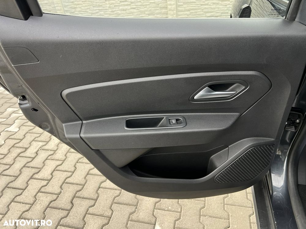 Dacia Duster 1.6 SCe Prestige jante 17" - 21