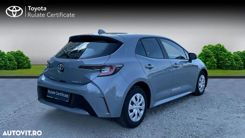 Toyota Corolla 1.8 HSD Business - 19