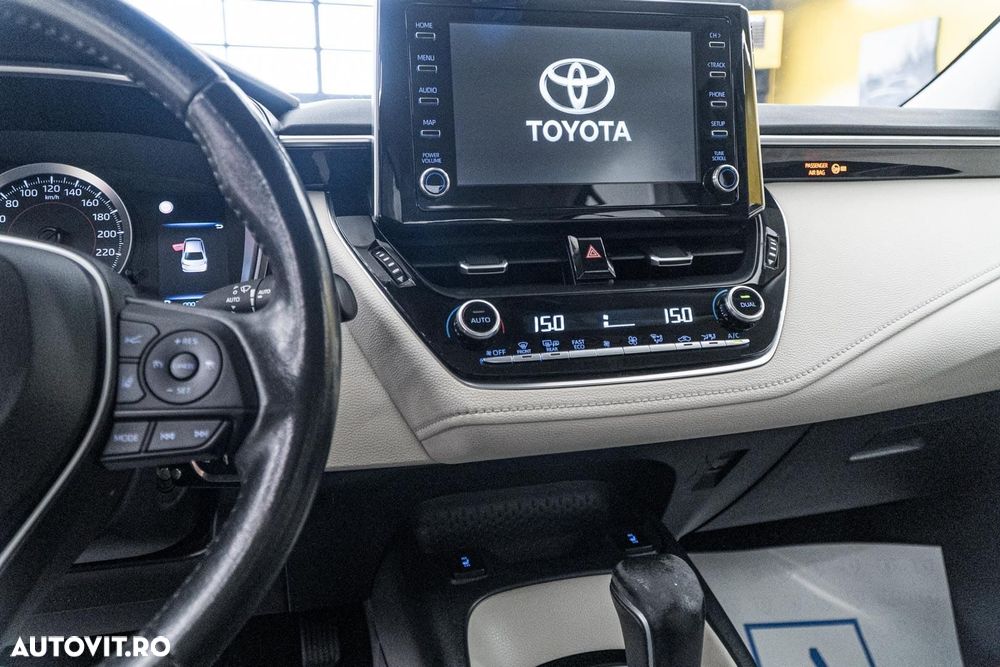 Toyota Corolla 1.5 TNGA CVT Business - 27