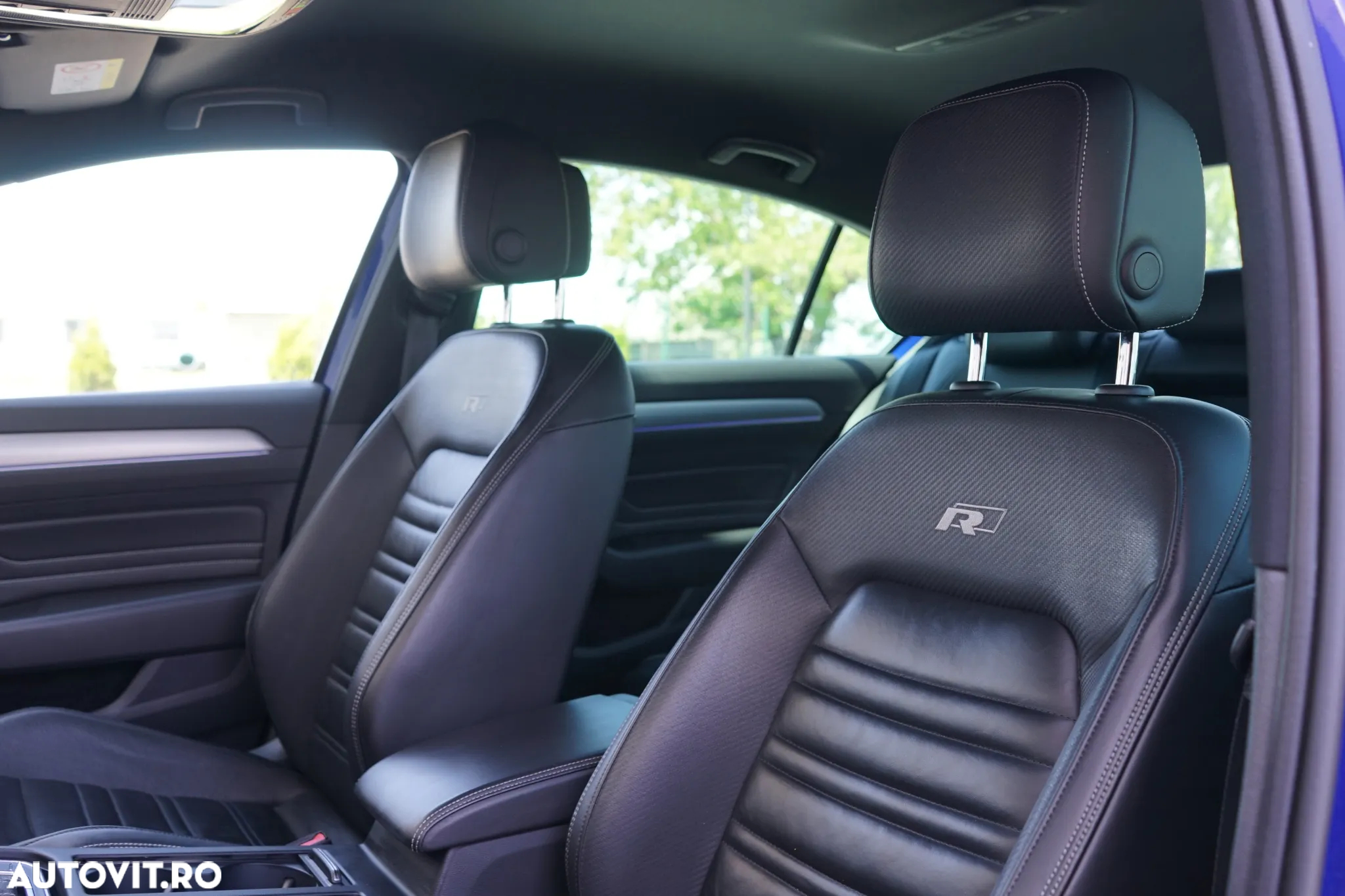 Volkswagen Passat - 16