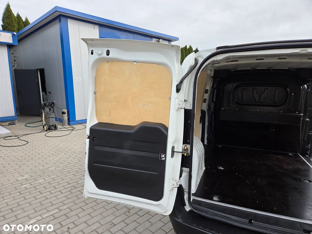 Fiat Doblo Kombi Maxi Dynamic - 16