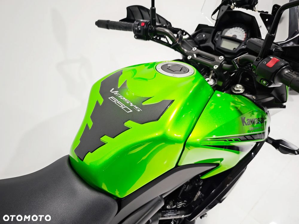 Kawasaki Versys 650 - 14