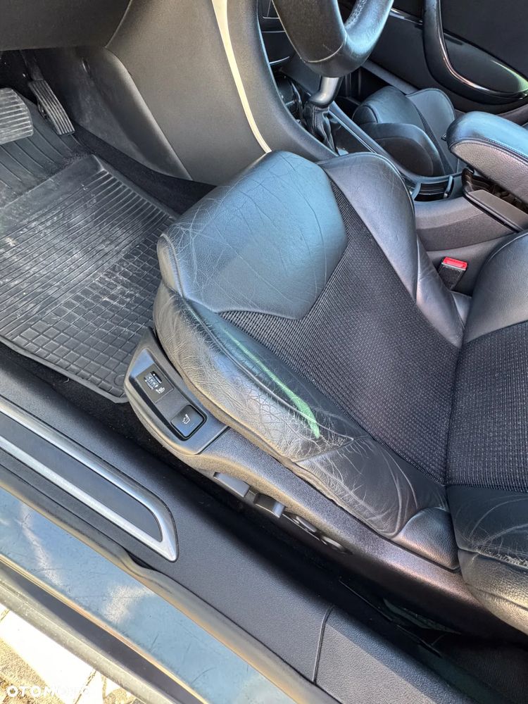 Citroën C5 Tourer V6 HDi 205 Biturbo FAP Exclusive - 19