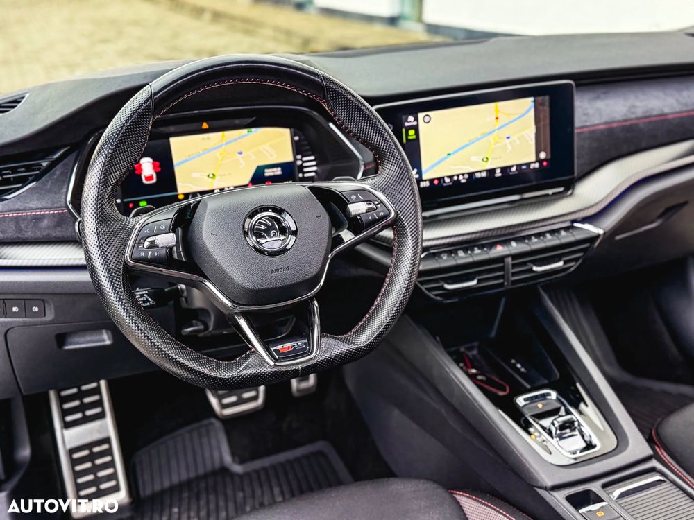 Skoda Octavia 2.0 245 TSI DSG RS - 38