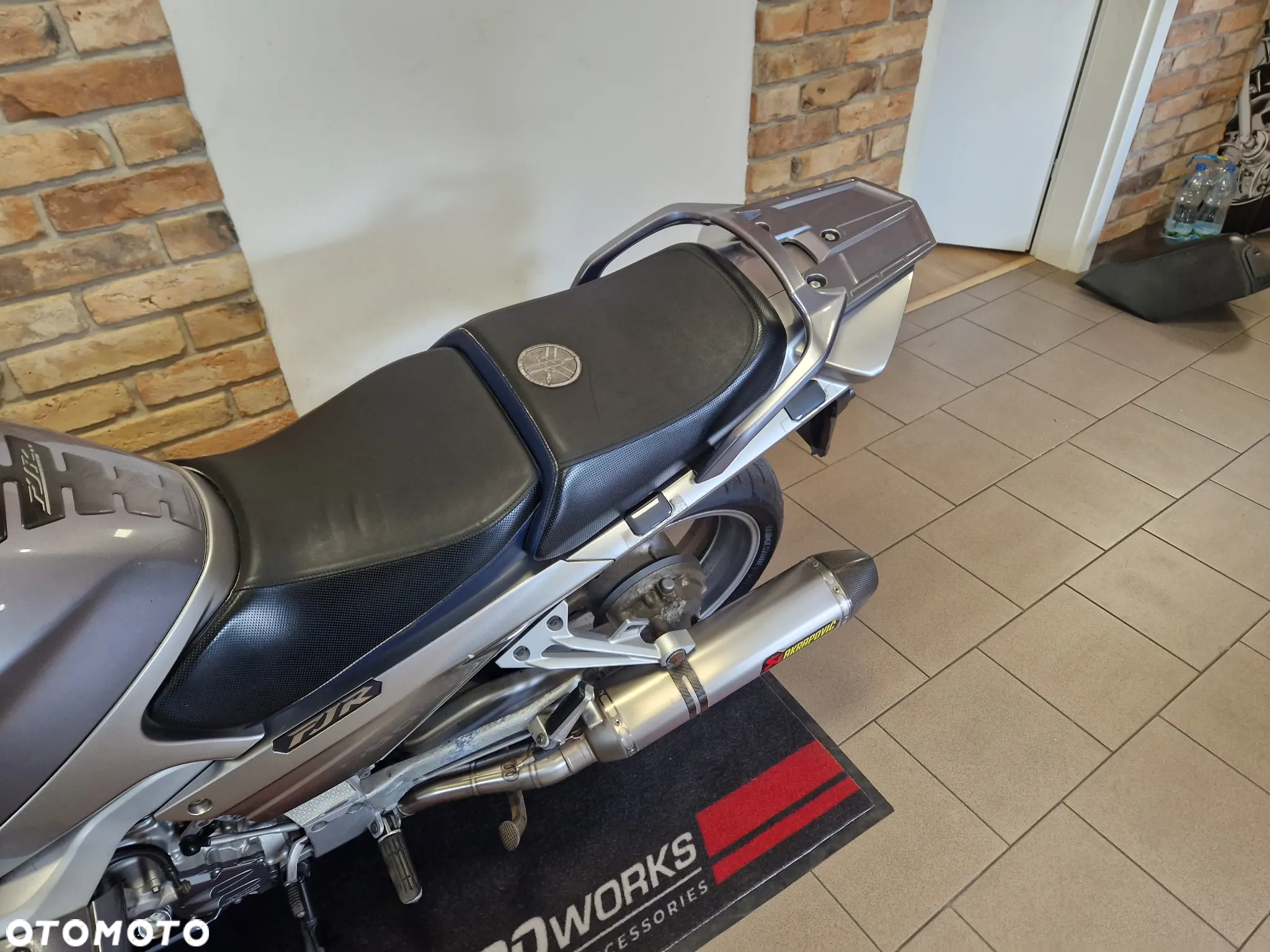 Yamaha FJR - 21