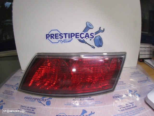 Farol Tras Stop3297 HONDA CIVIC 8 2009 1.4 100CV 5P CINZA  DRT ORIGINAL KOITO - 1