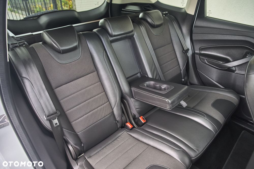 Ford Kuga 2.0 TDCi 2x4 Individual - 28
