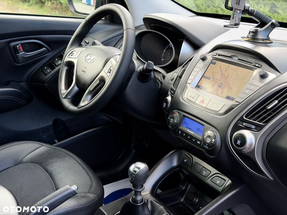 Hyundai ix35 - 23