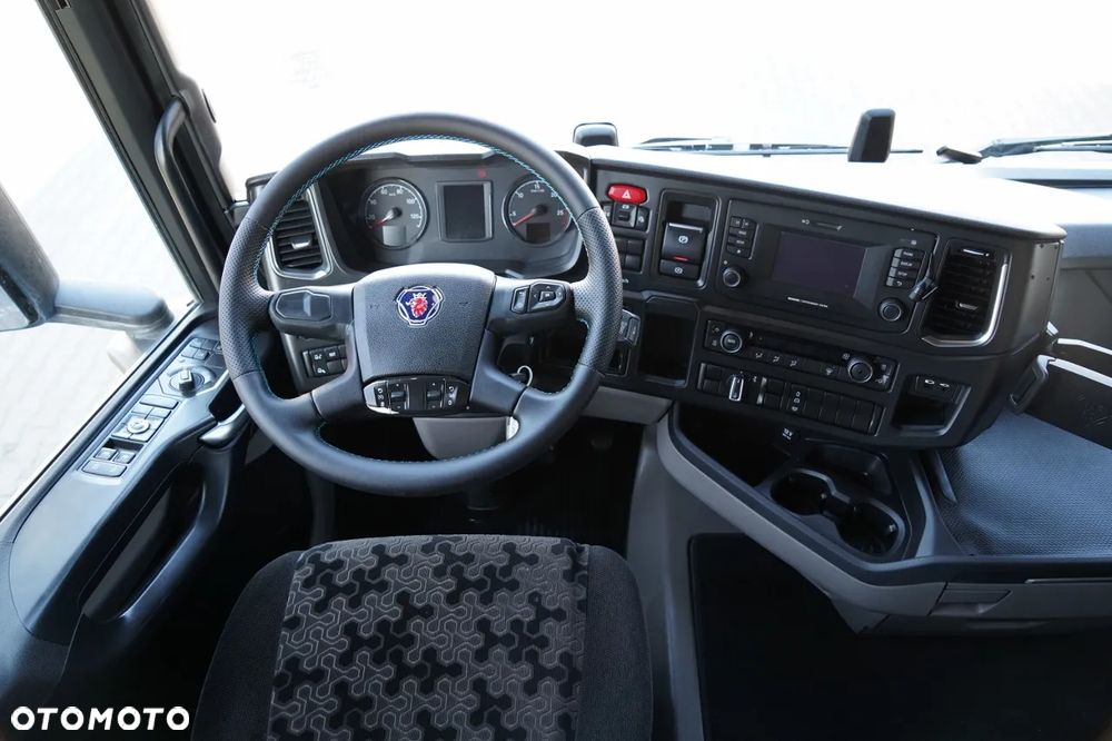 Scania R 450 / HYDRAULIKA / RETARDER / KLIMATYZACJA POSTOJOWA  / ALUFELGI / PO KONTRAKCIE SERWISOWYM / SPROWADZONA - 27