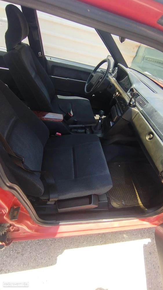 Volvo 940 Estate GL - 8