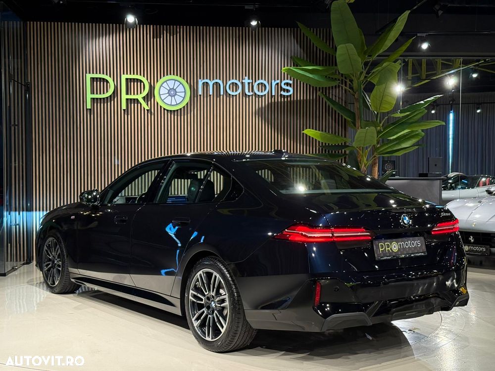 BMW Seria 5 520d Aut. - 10