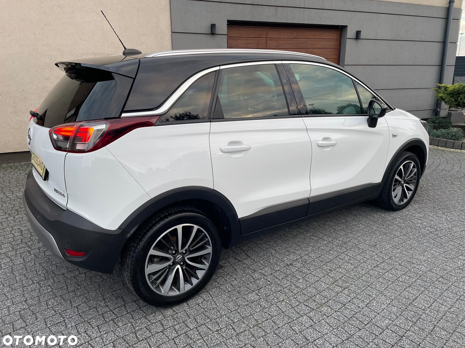 Opel Crossland X - 17