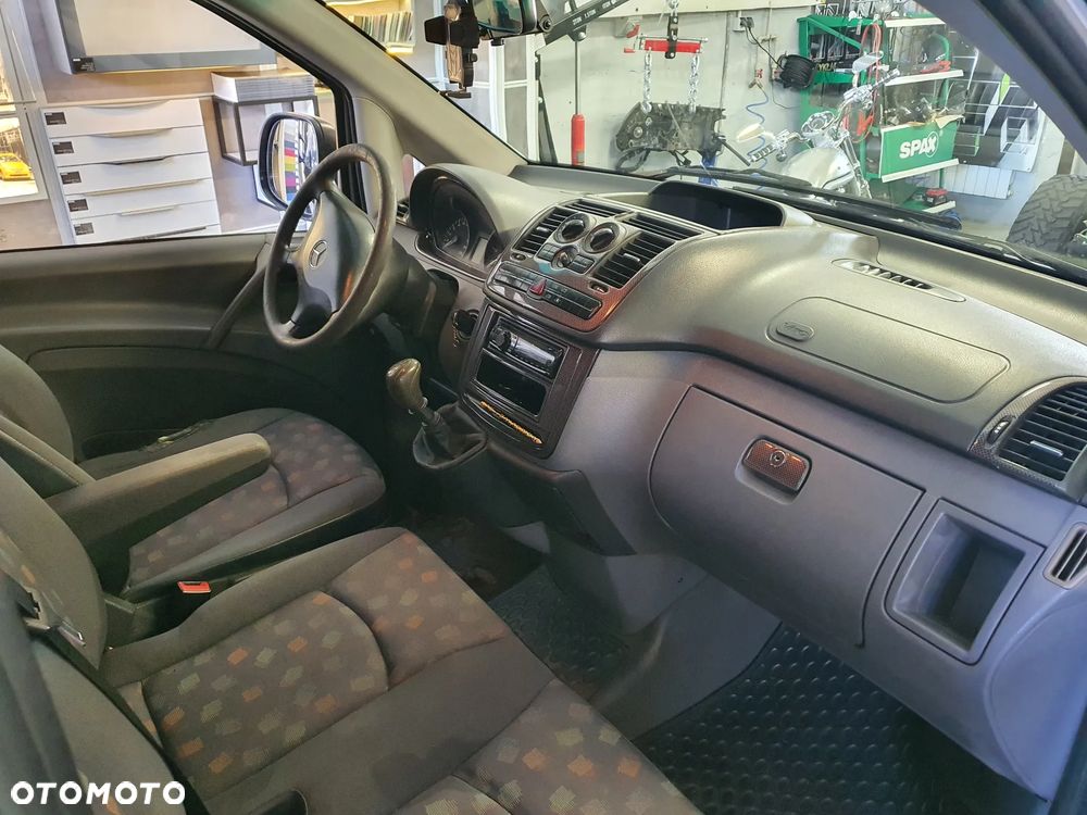 Mercedes-Benz VITO - 29
