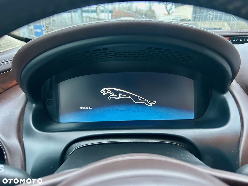 Jaguar XJ 5.0 V8 Langversion Premium Luxury - 8