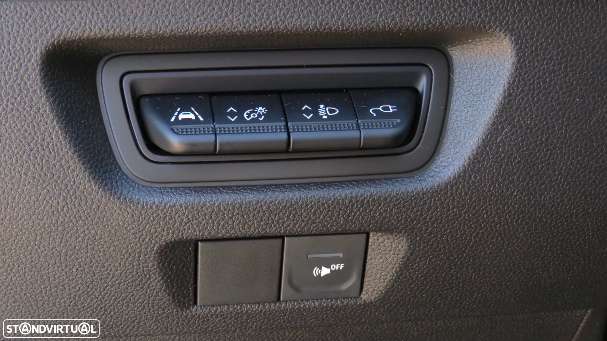 Renault Zoe (c/ Bateria) Z.E. 50 INTENS - 18