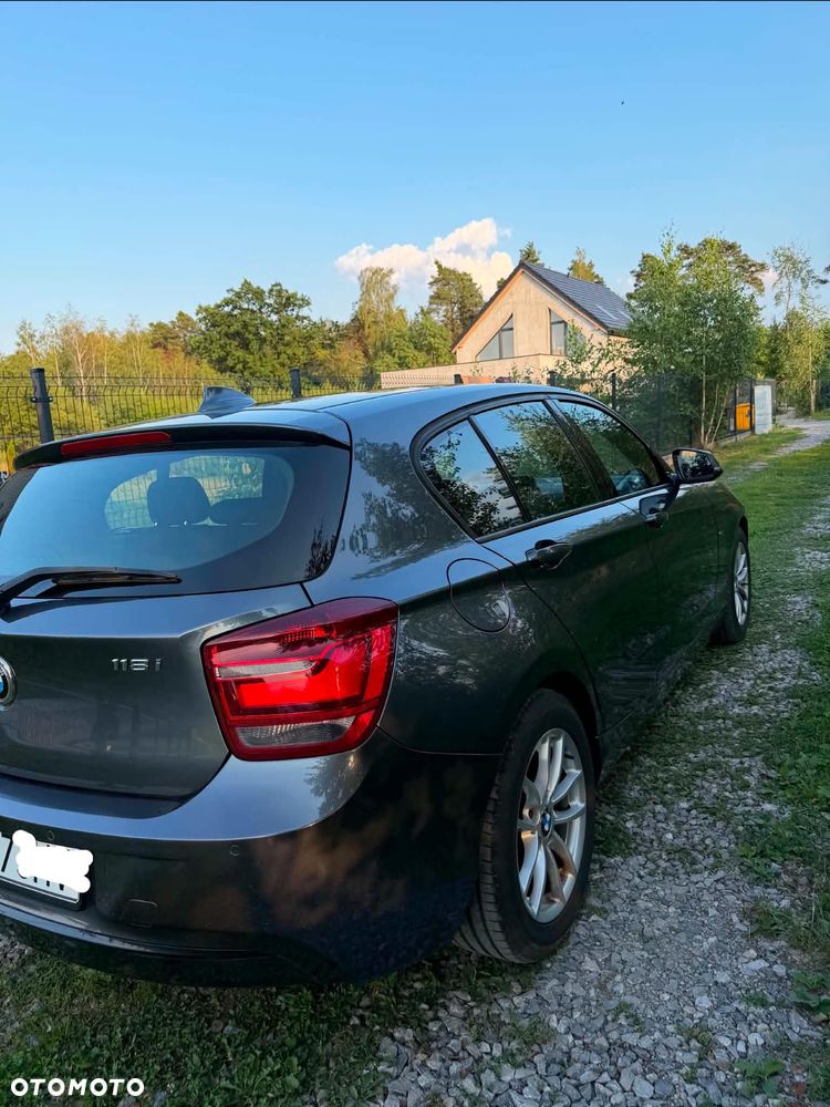 BMW Seria 1 118i Sport Line - 2