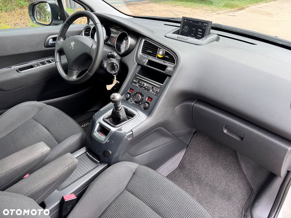 Peugeot 5008 2.0 BlueHDi Allure - 19