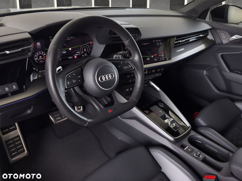 Audi RS3 Sportback - 11