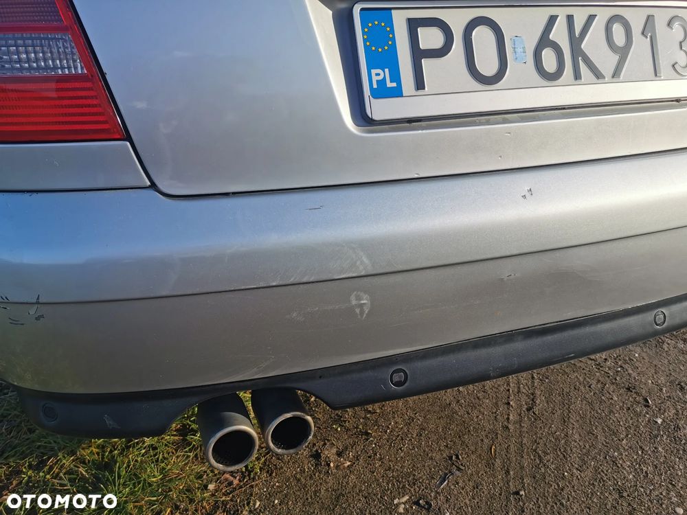 Audi A4 Limousine 2.4 Quattro - 14