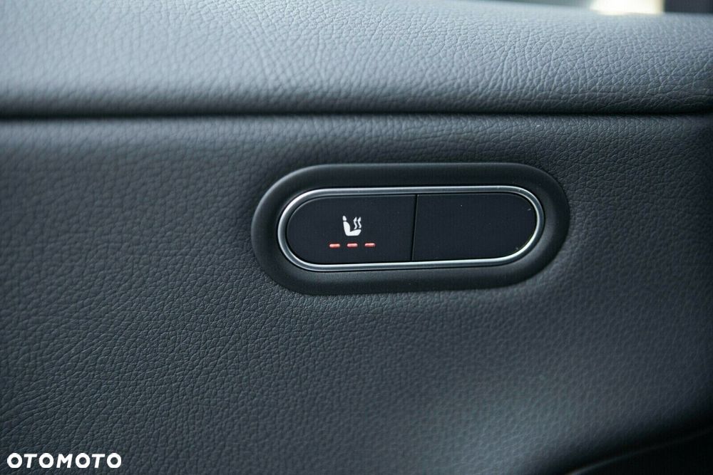 Mercedes-Benz CLA - 18