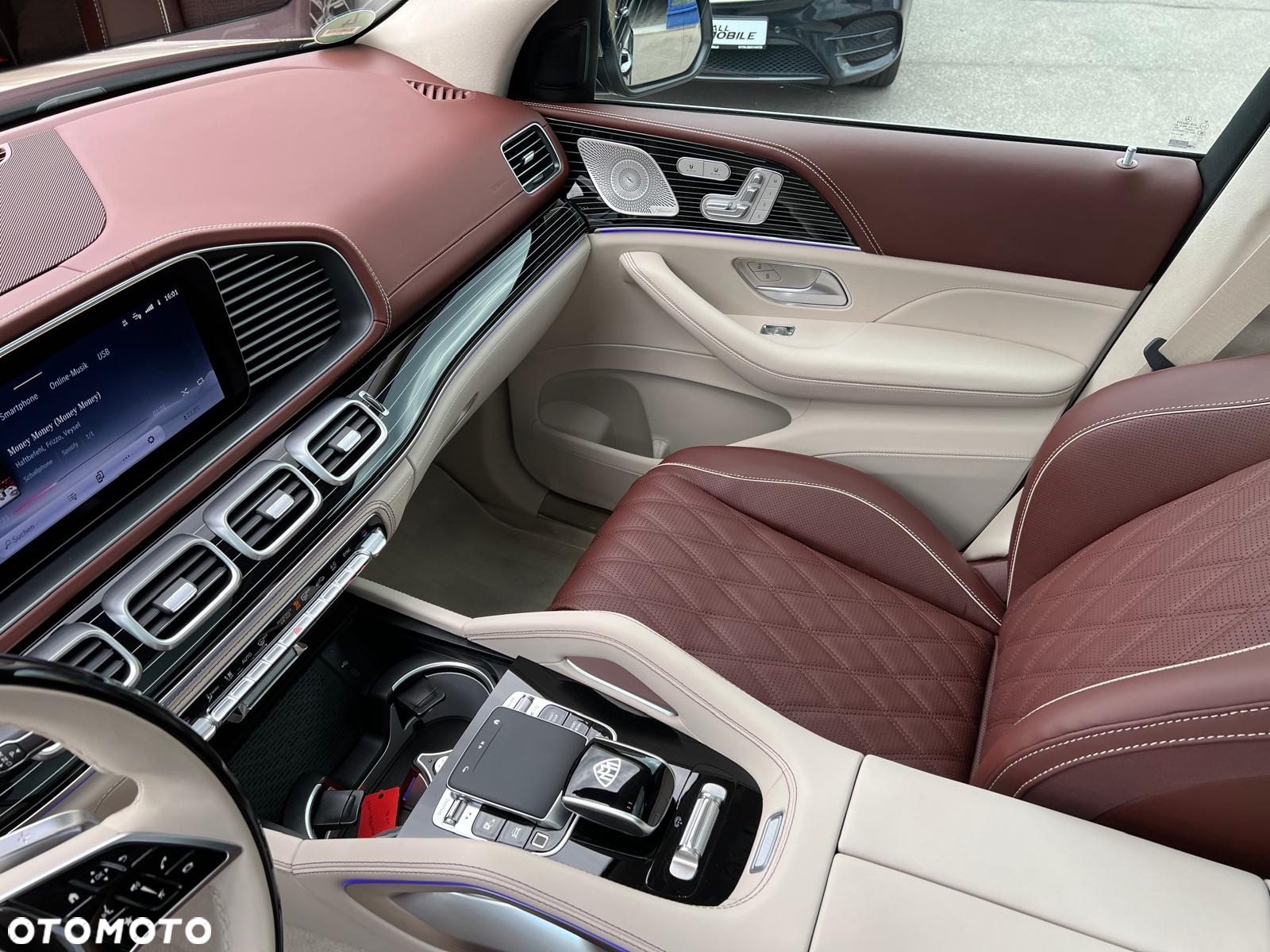 Mercedes-Benz GLS Maybach 600 4Matic 9G-TRONIC - 11