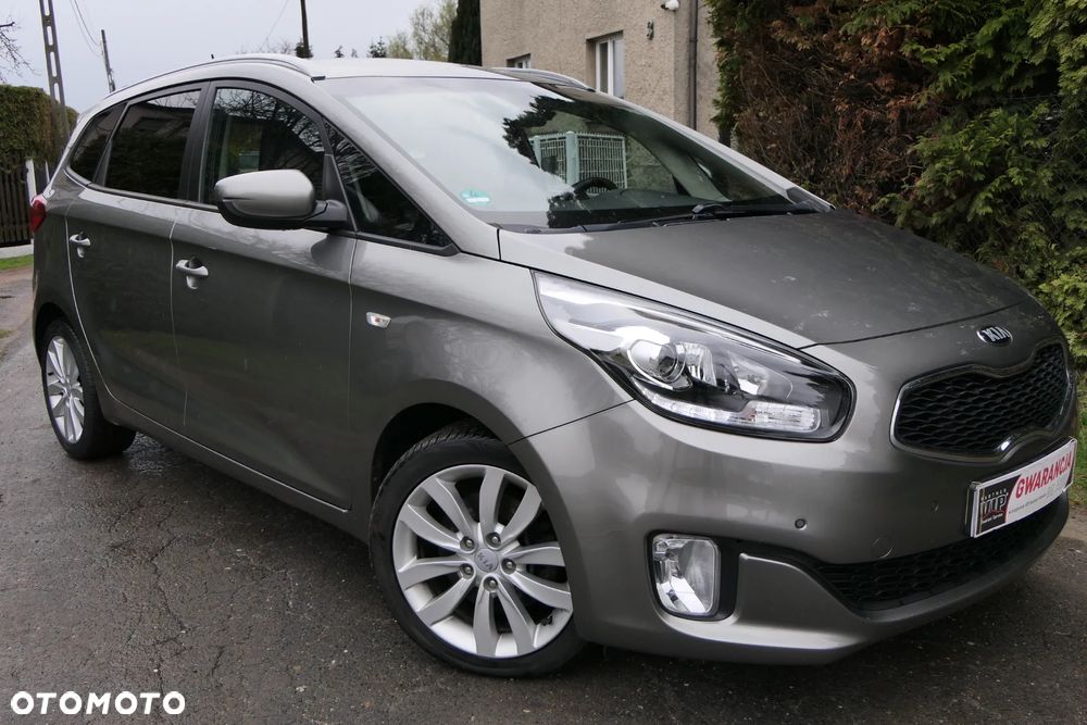 Kia Carens 1.7 CRDi L - 1