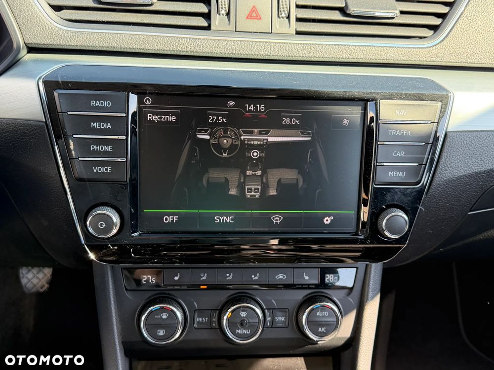 Skoda Superb 1.6 TDI GreenLine - 25