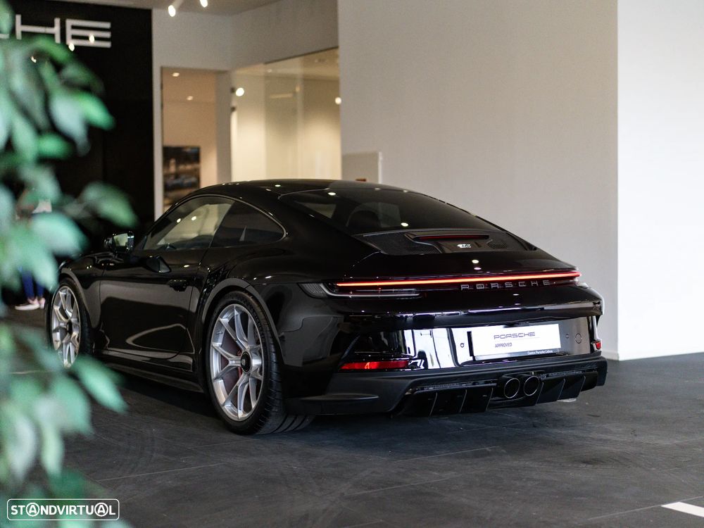 Porsche 911 (992) - 10