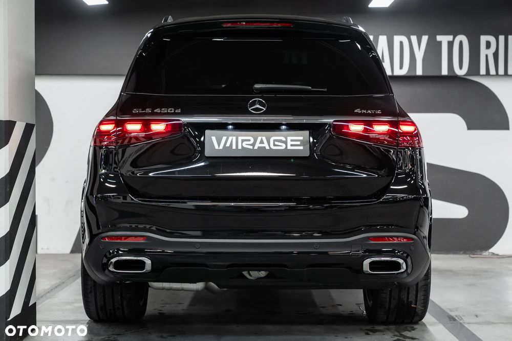 Mercedes-Benz GLS - 23