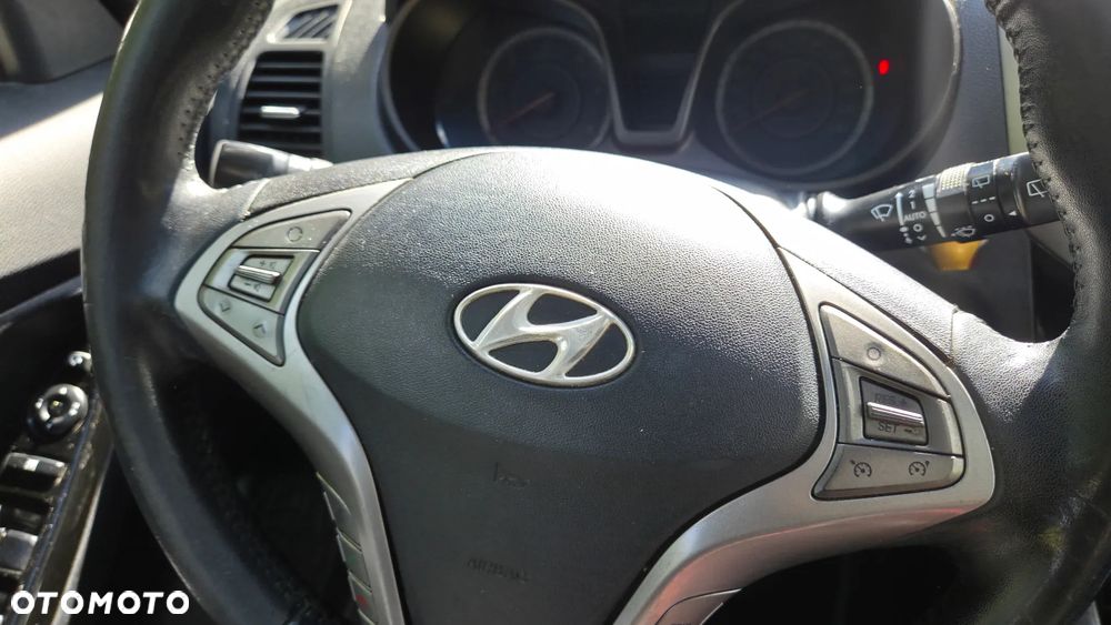 Hyundai ix20 1.6 CRDi blue Comfort - 11