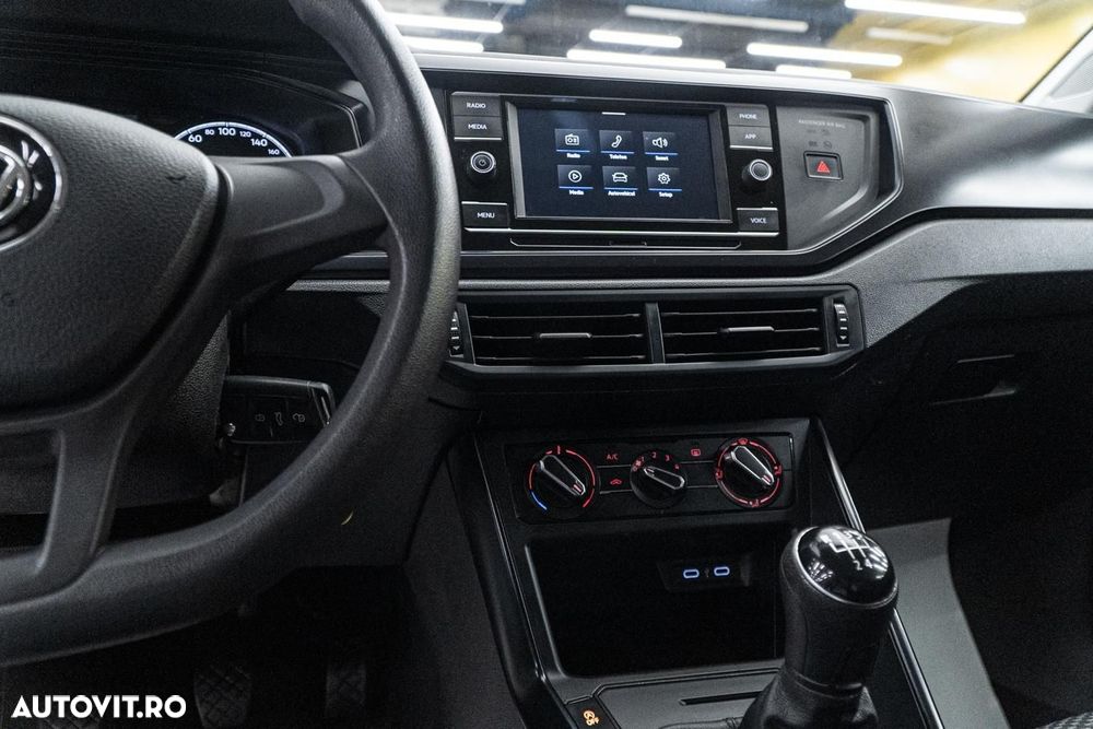 Volkswagen Polo 1.0 Comfortline - 37