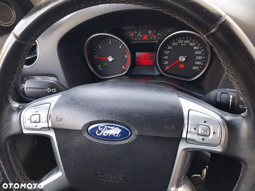 Ford Mondeo 1.8 TDCi Trend - 24