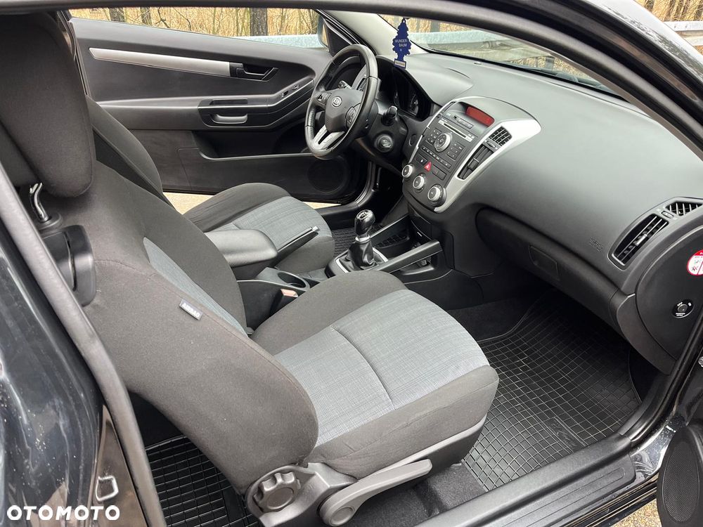 Kia ProCeed 1.6 CVVT ISG Vision - 8
