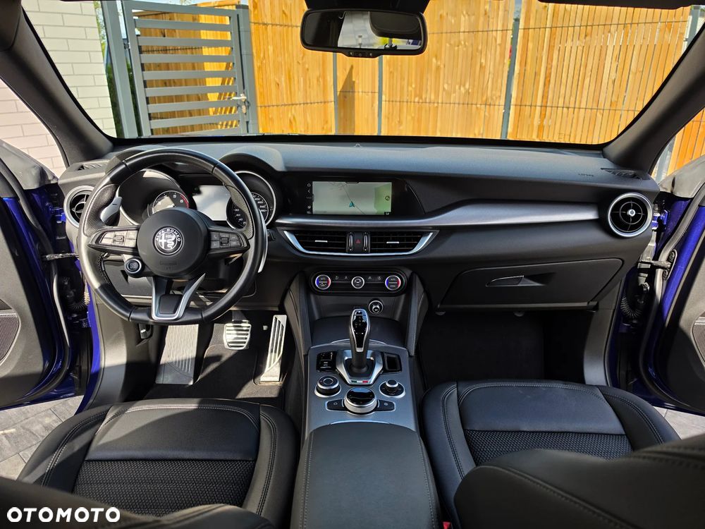 Alfa Romeo Stelvio 2.0 Turbo Sprint Q4 - 23