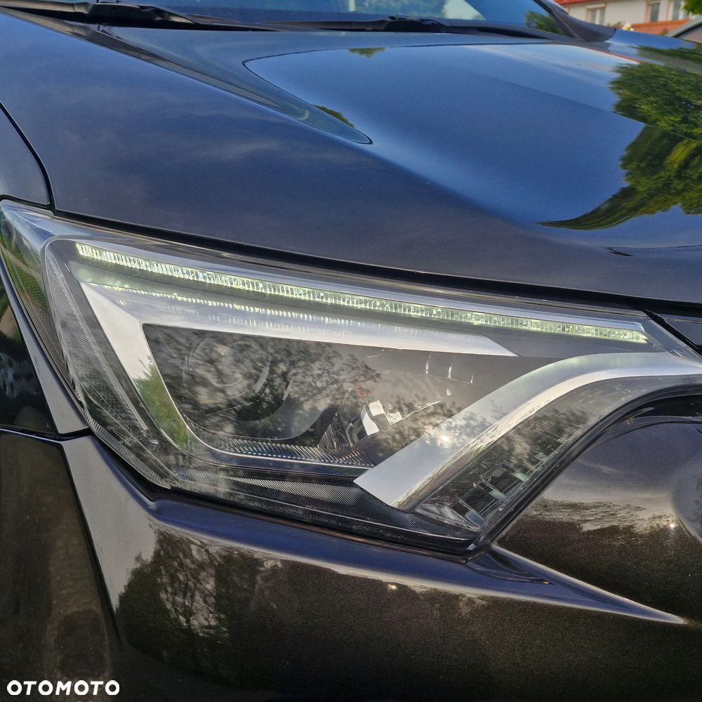 Toyota RAV4 - 15