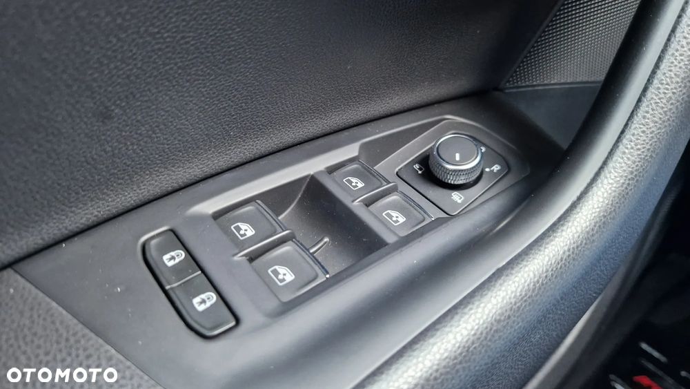 Volkswagen Touareg 3.0 V6 TDI SCR 4Mot - 17