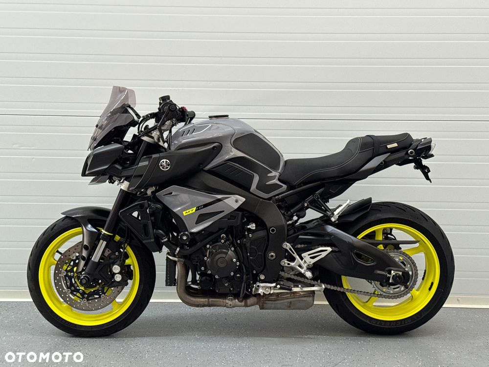 Yamaha MT - 21