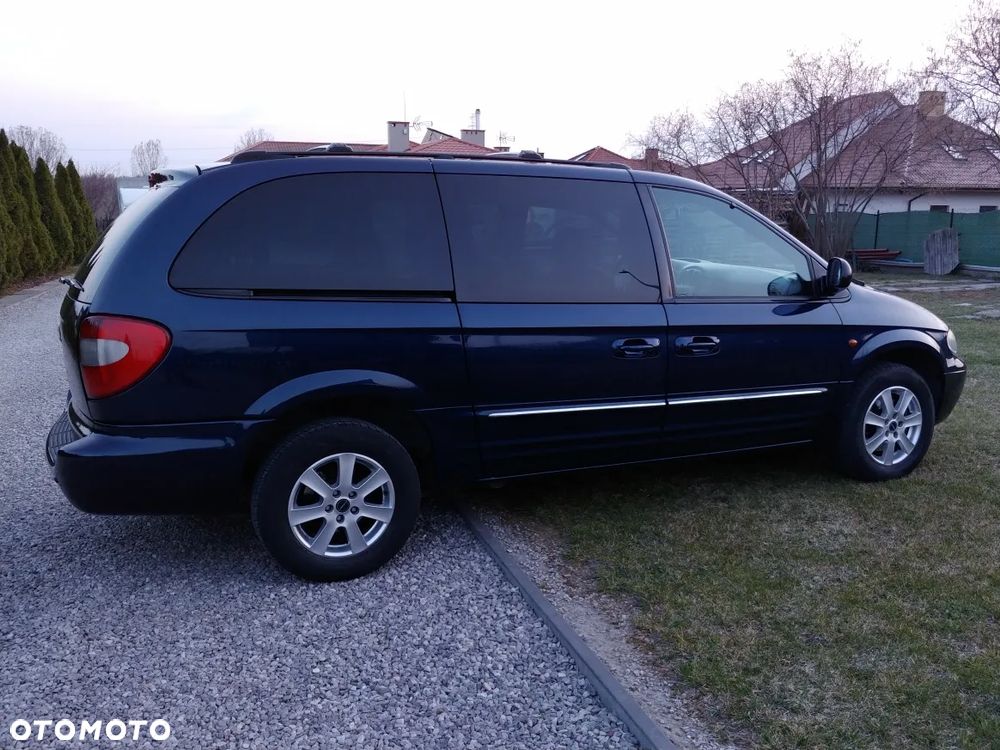 Chrysler Grand Voyager 3.3 Limited AWD - 16