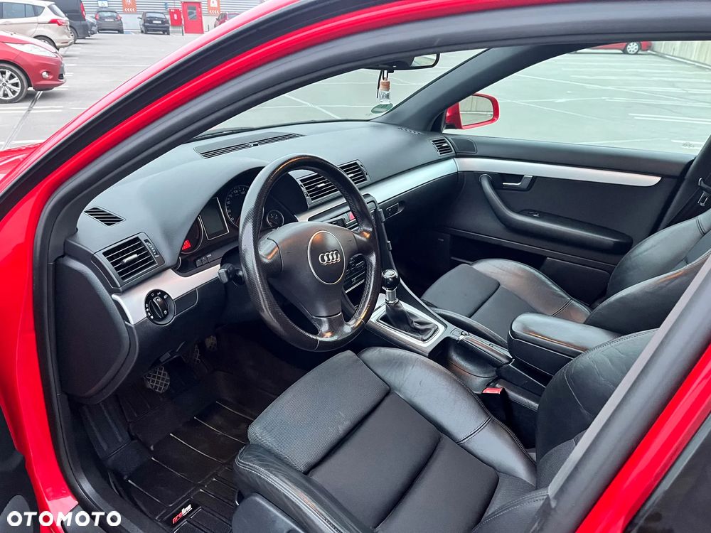 Audi A4 Avant 1.8T - 10